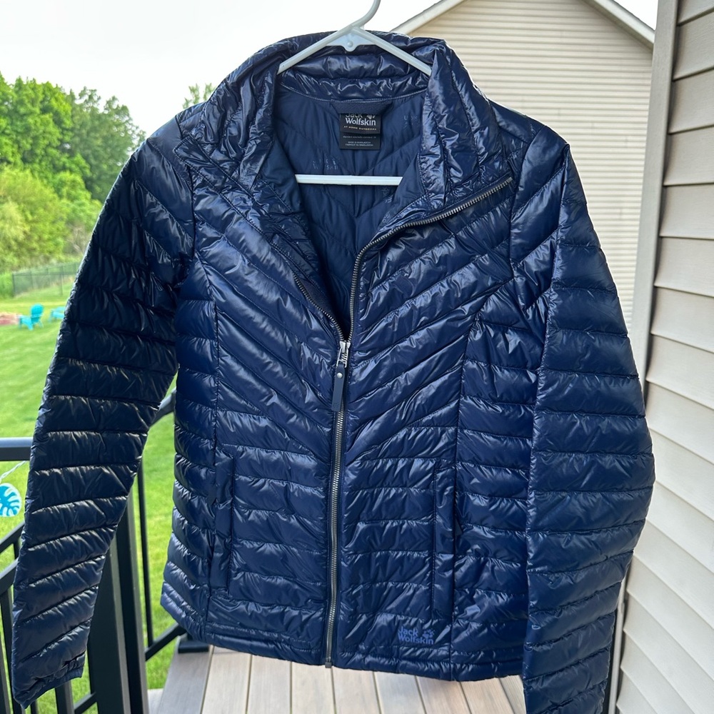 Jack Wolfskin Women's Navy Puffer Jacket